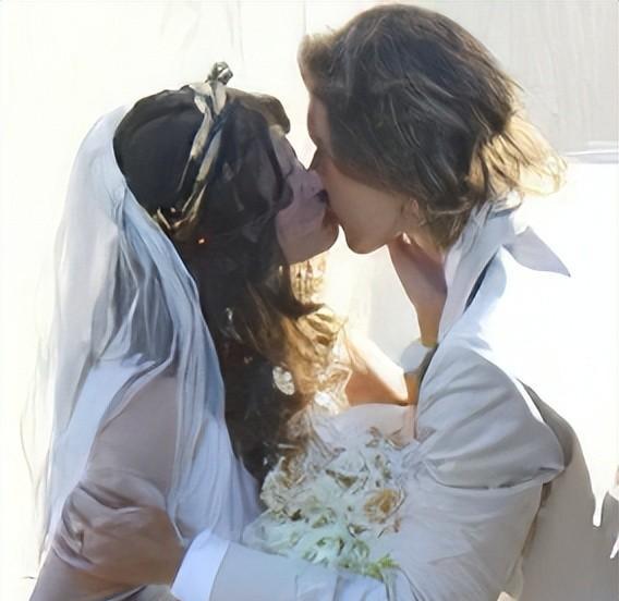 伯恩安德森发生了什么事情