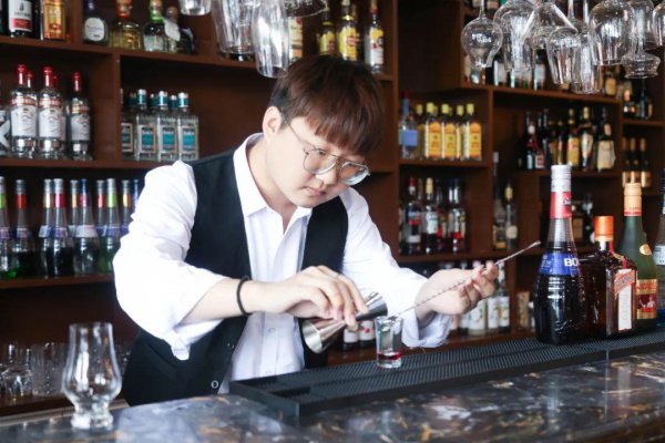 调酒师这个行业前景怎么样
