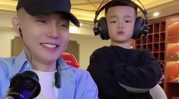 高迪和大美的宝宝叫什么