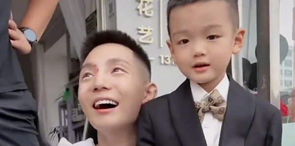 高迪和大美的宝宝叫什么