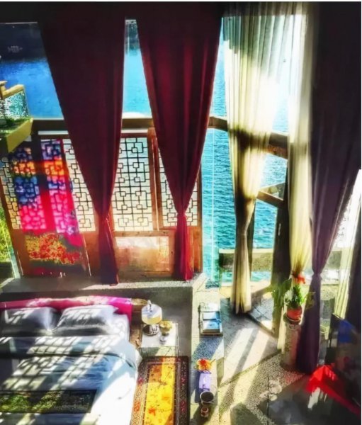 杨丽萍的太阳宫和月亮宫在哪里