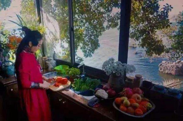 杨丽萍的太阳宫和月亮宫在哪里