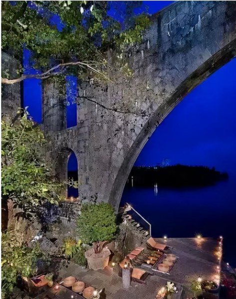 杨丽萍的太阳宫和月亮宫在哪里