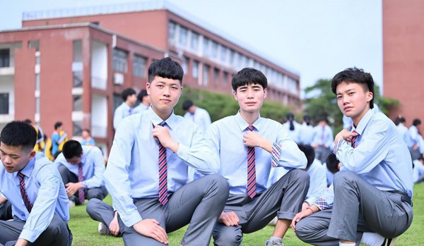 保送生是什么意思