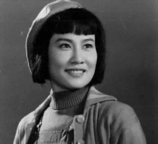 老艺术家张瑞芳个人资料简历