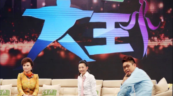 情感节目主持人王芳简介