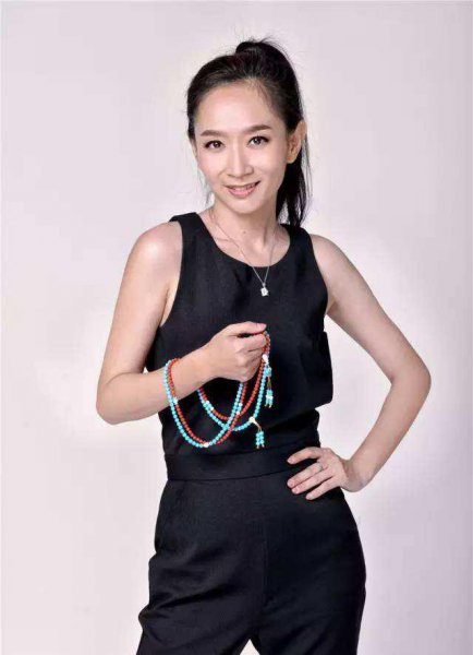 情感节目主持人王芳简介