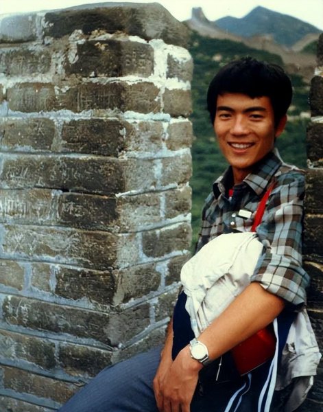 黄健翔为什么被央视解雇