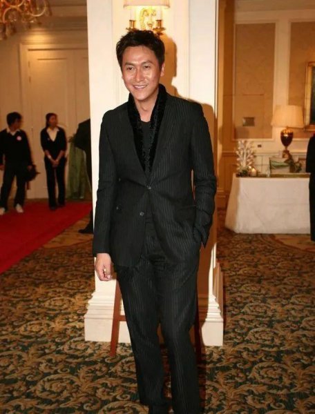 著名香港男演员都有谁