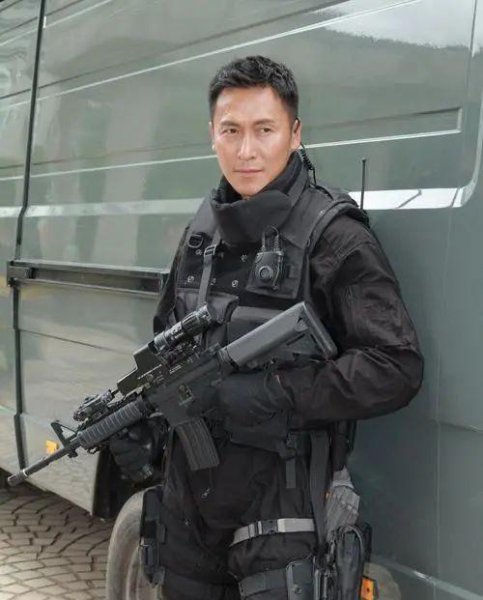 著名香港男演员都有谁