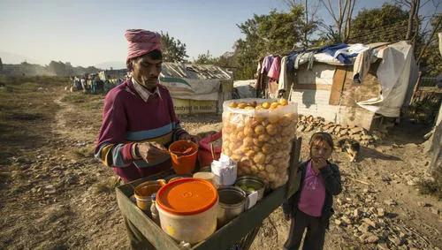 为什么尼泊尔人一年四季不穿袜子