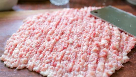 破五吃饺子是一种传统习俗