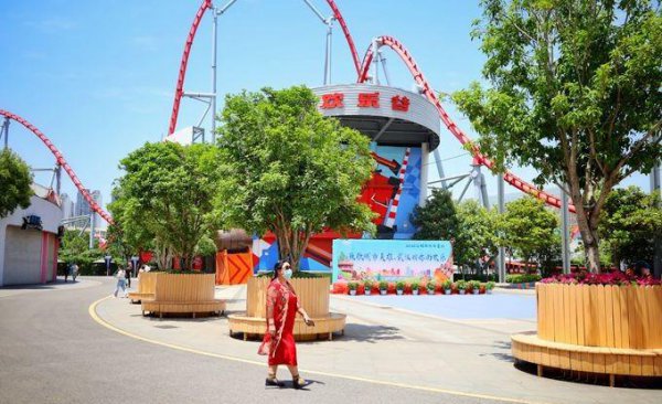 武汉欢乐谷在哪个区