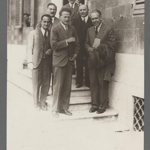 什么是哥本哈根学派