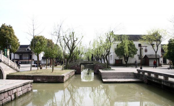 诸暨是哪个省的城市