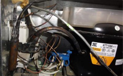 新买冰箱要静置多少时间才通电 为何新买冰箱不能直接通电