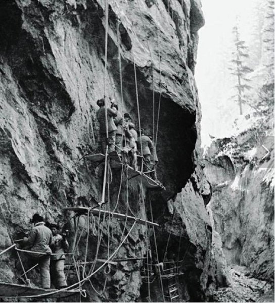 经过怒江大桥为什么鸣笛