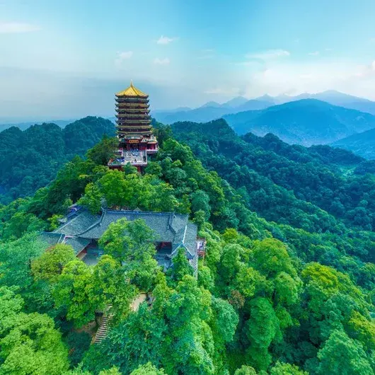 四川青城山在哪里