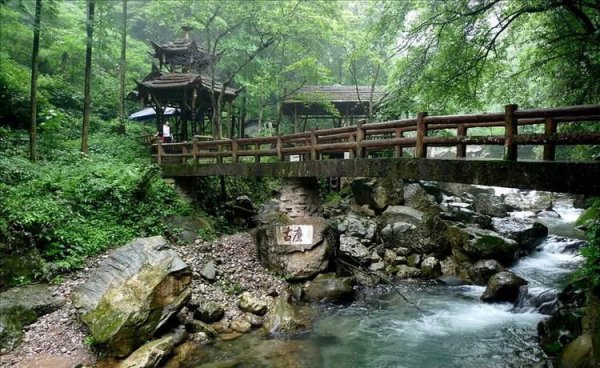 四川青城山在哪里