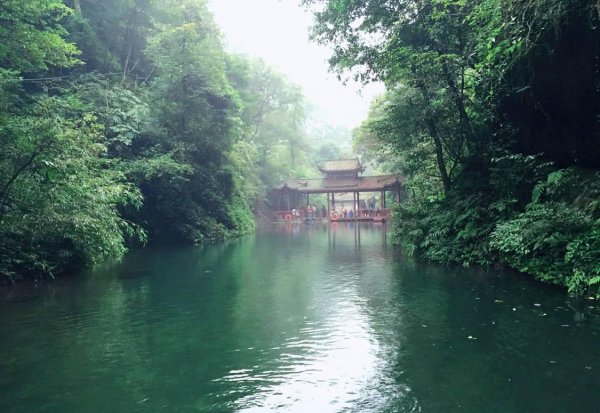 四川青城山在哪里