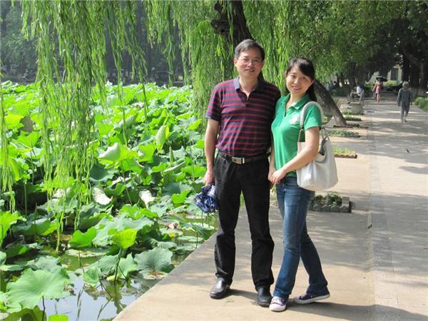 男老师的老婆怎么称呼