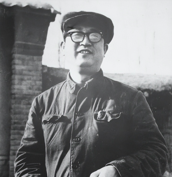 作家刘绍棠的简介