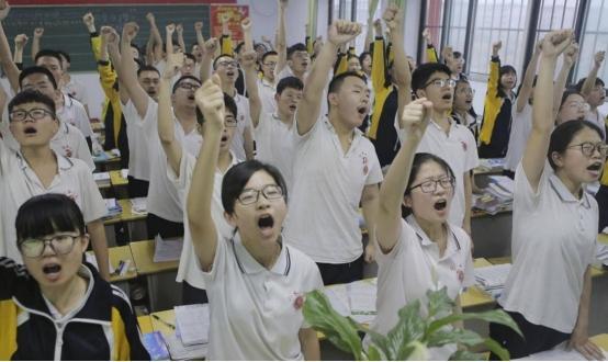 考不上本科很丢人吗