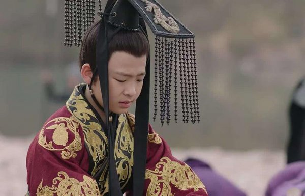 陈庆之千军万马避白袍由来