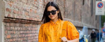 黄色衣服配什么颜色裤子好看图片 黄色衣服的穿搭方式