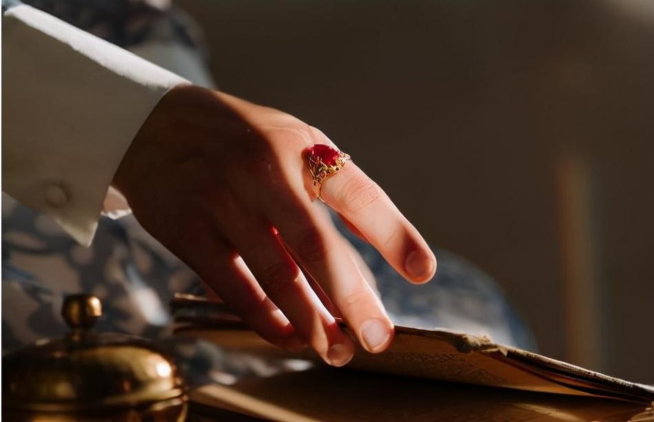 五大宝石是哪五种