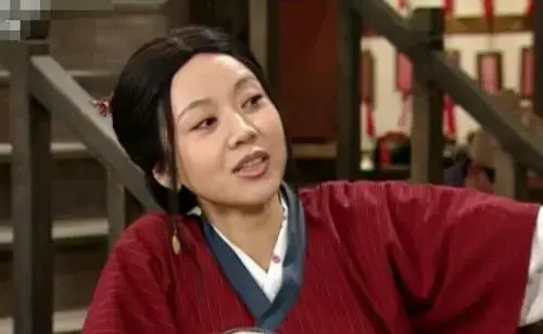 演员闫妮的前老公是谁