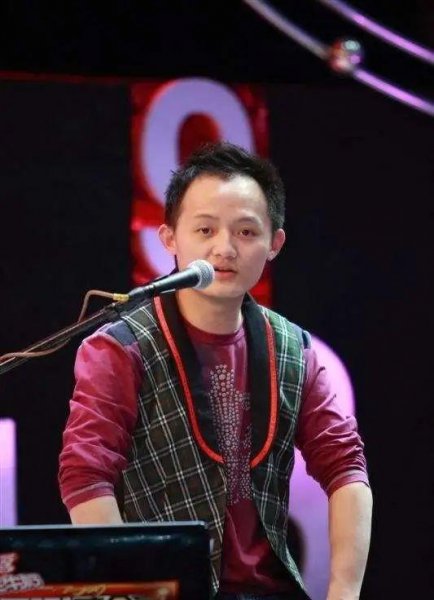 单依纯个人资料简介