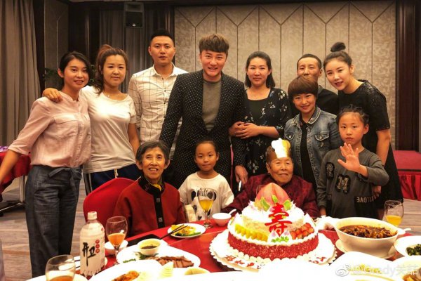 歌手关喆个人资料简介