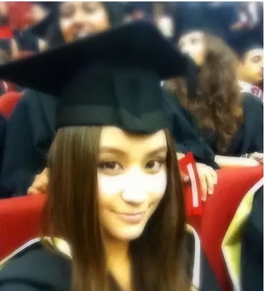 何超莲个人资料简介