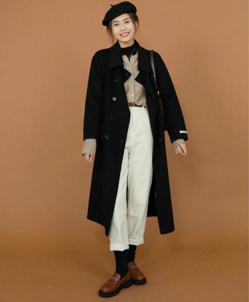 黑色衣服配什么颜色裤子好看图片