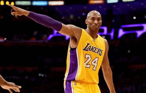 篮球明星科比是几号球衣