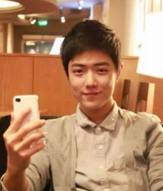 肖战出道时间是几月几日