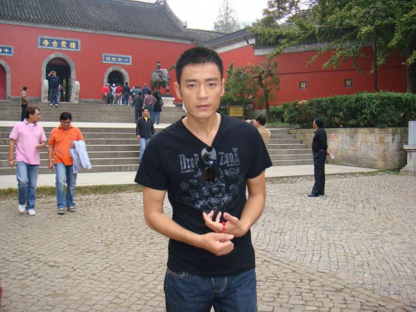 男演员李光洁个人资料简介