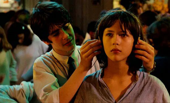 适合热恋情侣看的电影