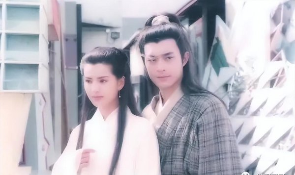 香港演员李若彤多大年龄了