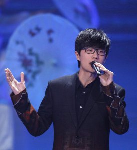 许嵩个人介绍及故事 歌手许嵩发表过什么歌曲比较火