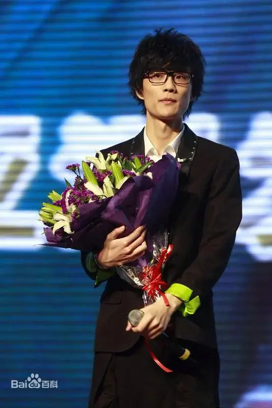 许嵩个人介绍及故事