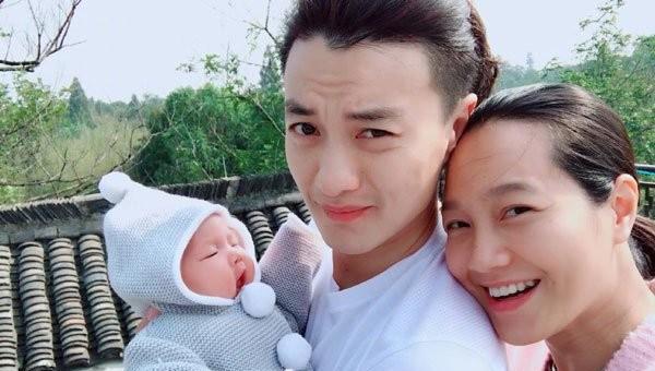 周一围和朱丹同居了吗