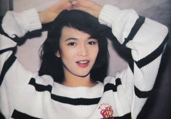 艺人郑裕玲个人资料年龄