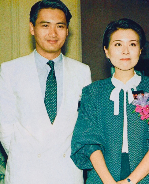 艺人郑裕玲个人资料年龄