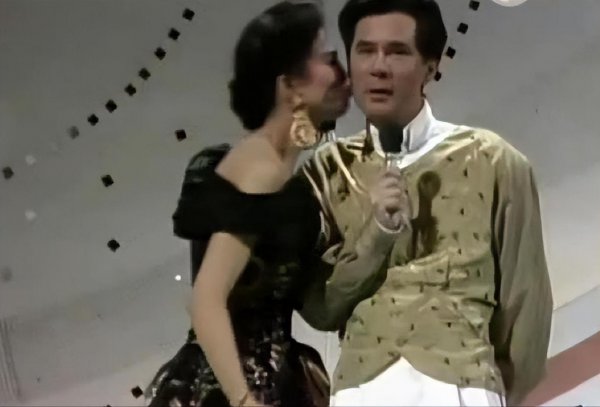 艺人郑裕玲个人资料年龄