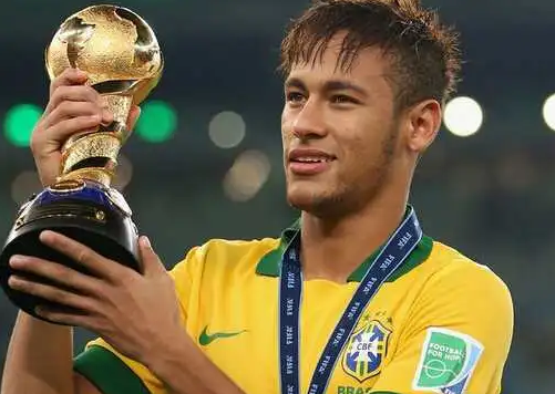 足球运动员内马尔简介