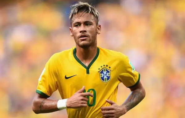 足球运动员内马尔简介