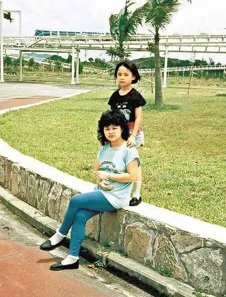 女演员钟欣桐资料简介