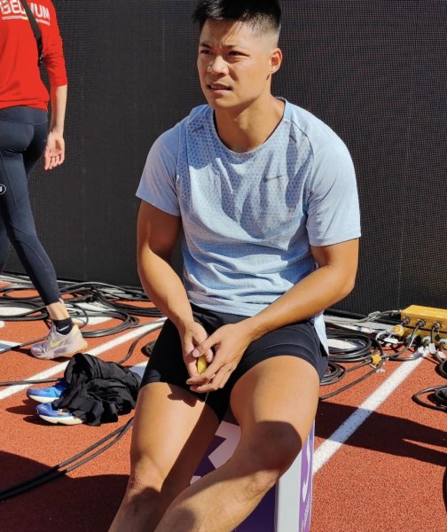 苏炳添100米最好成绩是多少秒